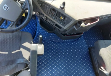 Screenshot 2023 08 18 at 08 47 16 DYWANY PIKOWANE SCANIA R S DAF 105 106 XF MAN TGX.png