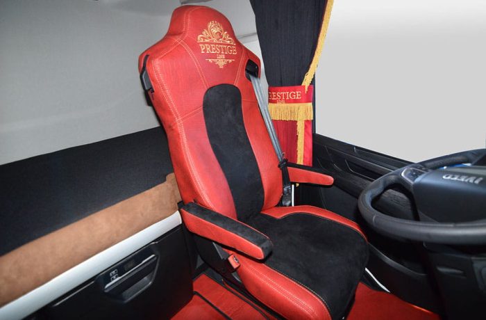 crveno crne iveco s way.jpg