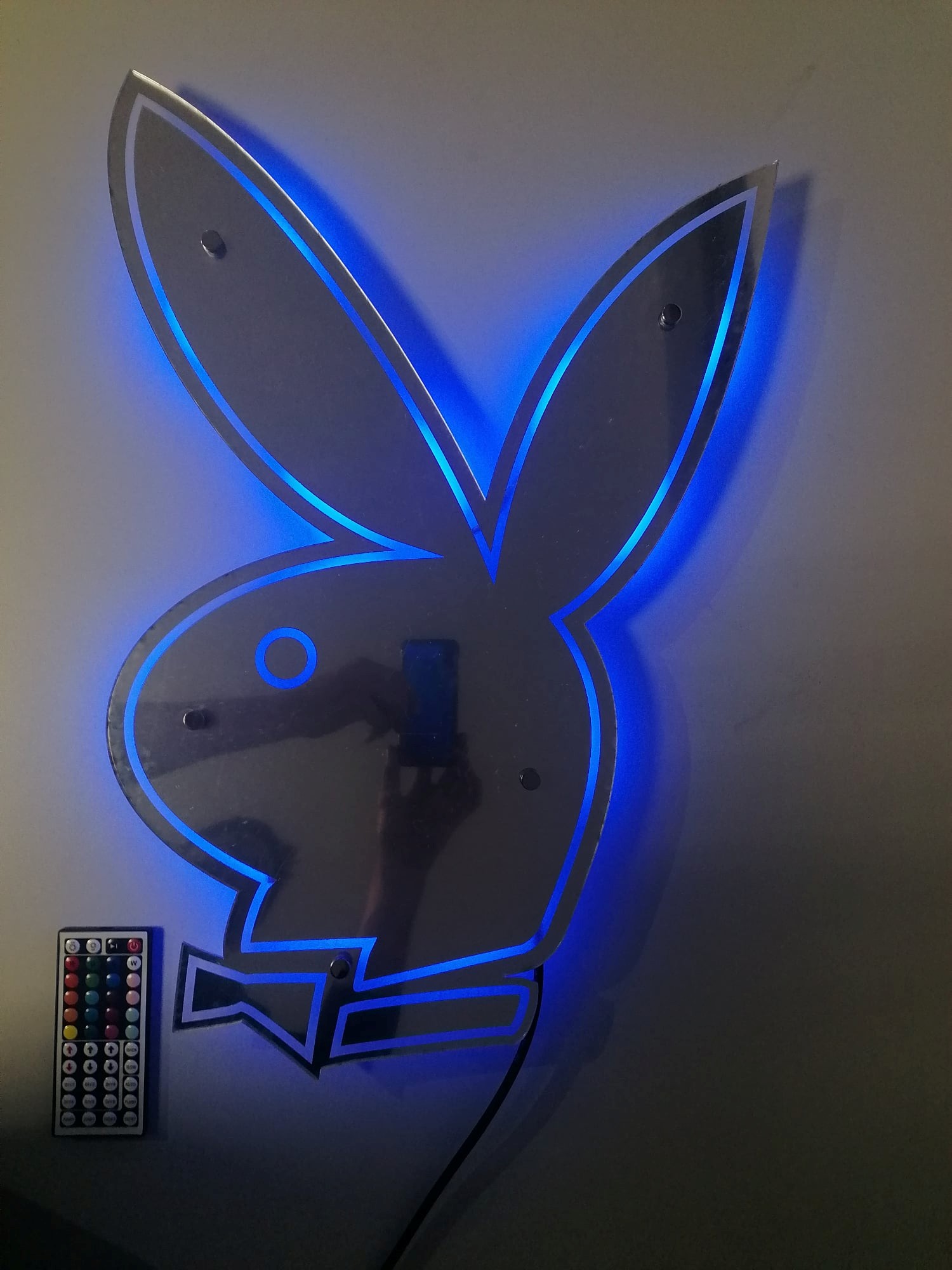 Svjetleće ogledalo PLAYBOY 283×410 mm